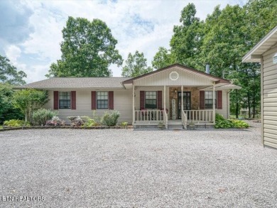 Lake Home Sale Pending in Crossville, Tennessee