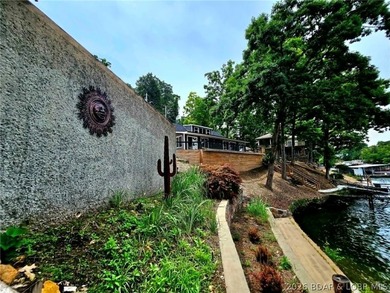 Step inside to vaulted ceilings and a stunning primary suite - photo 41