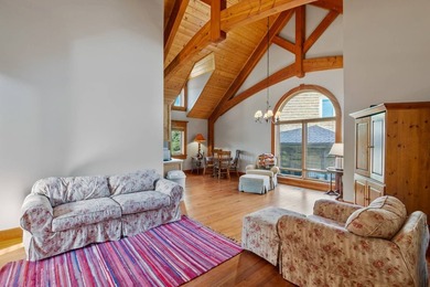 Perched to maximize its panoramic Dale Hollow Lake views, this - photo 46