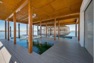 Exquisite Mediterranean Waterfront Home - photo 20