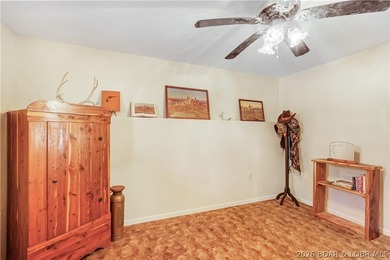 GREAT VALUE! Beautiful home on 4.49+ wooded acres with deeded - photo 20