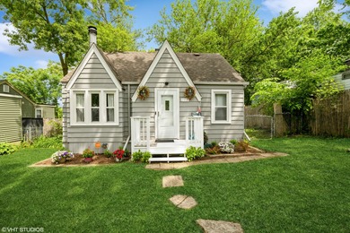 Wonder Lake Home For Sale in Wonder Lake Illinois