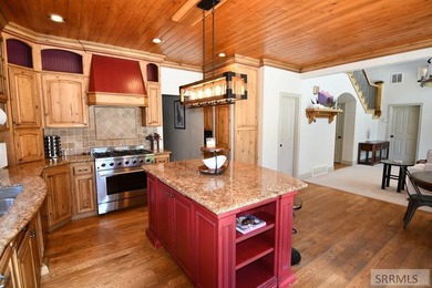 Exceptional 4-bedroom, 3.5-bathroom home situated on 2+ acres of - photo 15