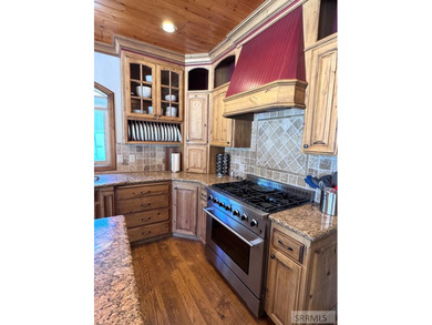 Exceptional 4-bedroom, 3.5-bathroom home situated on 2+ acres of - photo 16