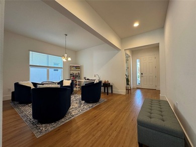 ***PRICED TO SELL!*** WELCOME to this stunning and highly - photo 19
