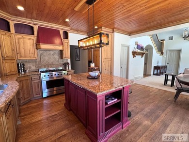 Exceptional 4-bedroom, 3.5-bathroom home situated on 2+ acres of - photo 19
