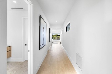 Exquisite new contemporary estate by Marc Julien in East Delray - photo 23
