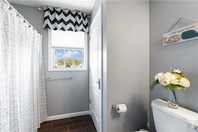 Welcome to 55 Sloop Drive, a beautifully maintained Colonial - photo 23
