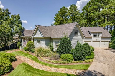 Beautiful custom home in The Coves at Cuscowilla, offering - photo 5