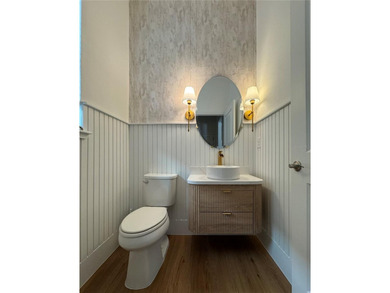 ***PRICED TO SELL!*** WELCOME to this stunning and highly - photo 26