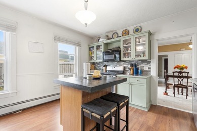 Spacious New Englander offering the perfect blend of classic - photo 10