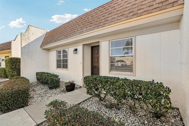 Welcome home to this beautifully renovated 2-bedroom, 1.5-bath - photo 5