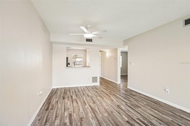 Welcome home to this beautifully renovated 2-bedroom, 1.5-bath - photo 9
