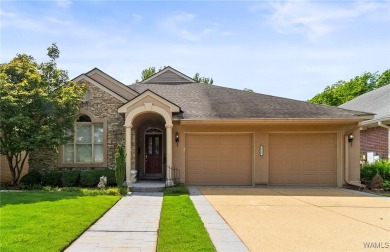 Lake Home For Sale in Tuscaloosa, Alabama