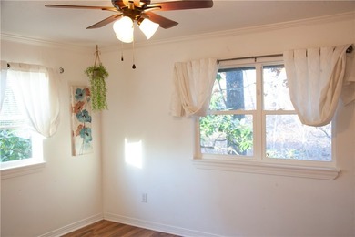 Seller finance available. 3B/2B w/ 2 additional flex rooms - photo 14