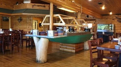 Resort located on renowned trout fishing White River in the - photo 19