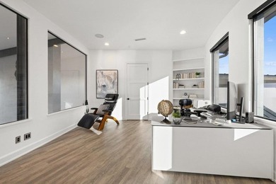 Located in the historic district of Horseshoe Bay, this - photo 22