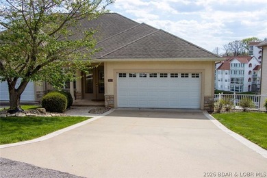 Upscale waterfont villa with room for everyone can now be yours! - photo 23