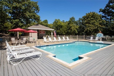 Upscale waterfont villa with room for everyone can now be yours! - photo 24