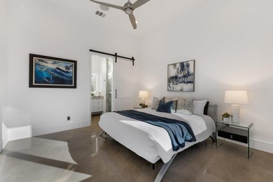 Located in the historic district of Horseshoe Bay, this - photo 24