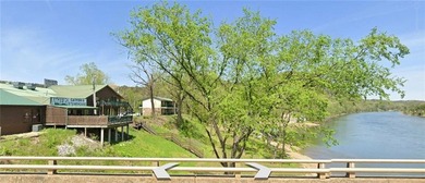 Resort located on renowned trout fishing White River in the - photo 25