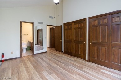 This late 20th-century, three-story contemporary residence - photo 27