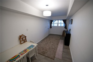 Seller finance available. 3B/2B w/ 2 additional flex rooms - photo 31