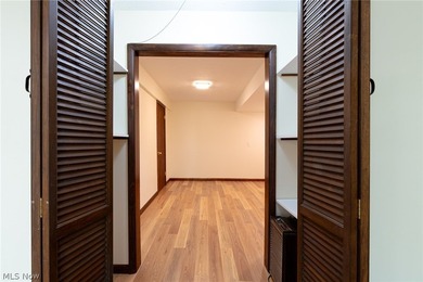 This late 20th-century, three-story contemporary residence - photo 32