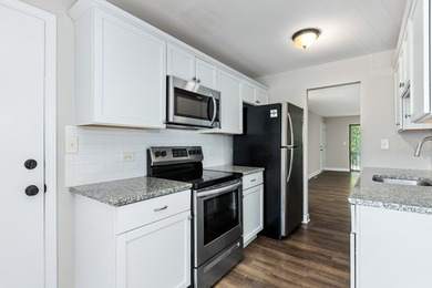 Additional listing photo 1