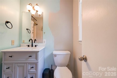 Spacious 3 Bedroom, 3 Bath brick split-level home offers room to - photo 12