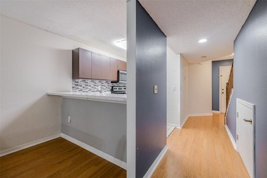 Welcome to this beautifully maintained two-story condo offering - photo 16