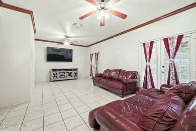 Welcome to this spacious 5-bedroom, 3.5 bath two story brick - photo 21