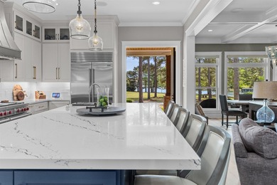 Luxury Lake Living in Cuscowilla at Lake Oconee! This - photo 2