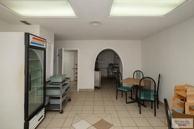 Located at 267 West Robertson Street in the heart of San - photo 10