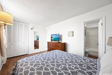 Located in the heart of Waikiki, this 2-bedroom condo at Fairway - photo 18