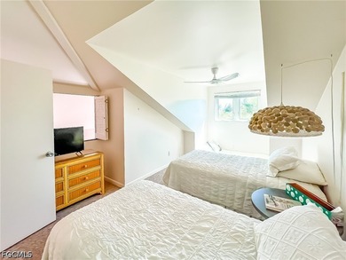 End Unit With Harbor Views & Dock Access! Experience the - photo 44