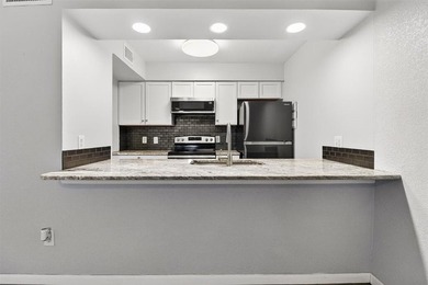 Pretty end unit offering extra privacy. Overlooks the old - photo 6