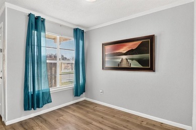 Pretty end unit offering extra privacy. Overlooks the old - photo 10