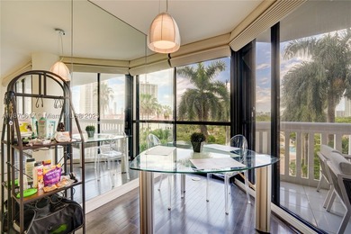 BEAUTIFULLY RENOVATED UNIT IN LUXURIOUS 2000 BUILDING AT - photo 8