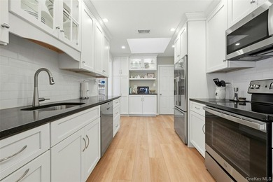Enjoy maintenance-free luxury in the highly desirable Fairfield - photo 12