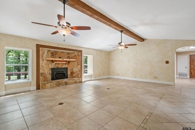 This beautiful home is located on the golf course with some of - photo 14