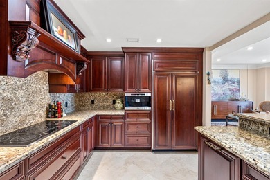 Welcome to this sophisticated two-bedroom, two-and-a-half-bath - photo 17
