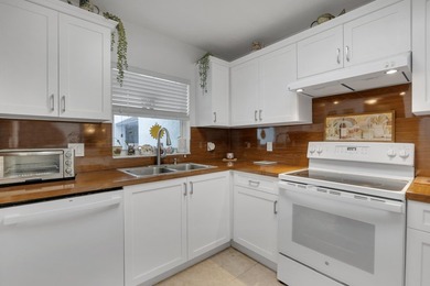 * Investor and Pet Friendly top-floor condo with tranquil views - photo 18