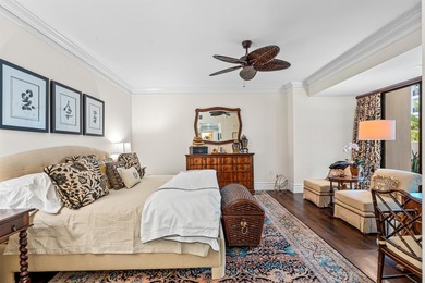 Welcome to this sophisticated two-bedroom, two-and-a-half-bath - photo 21