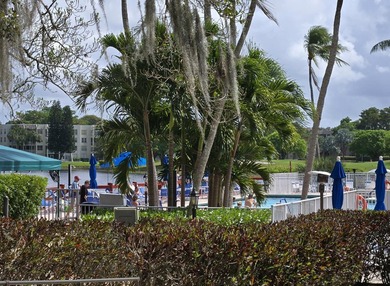 * Investor and Pet Friendly top-floor condo with tranquil views - photo 31