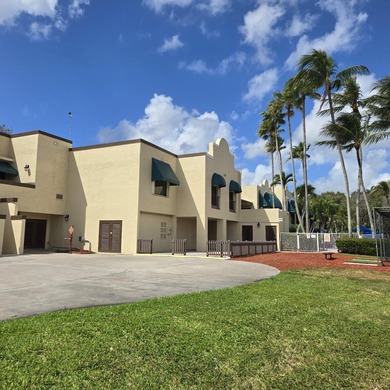 * Investor and Pet Friendly top-floor condo with tranquil views - photo 32