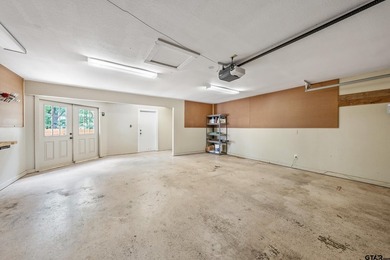 This beautiful home is located on the golf course with some of - photo 41