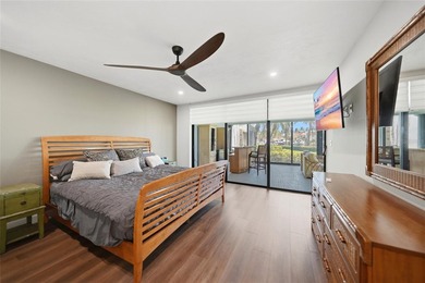 THE LISTING PRICE HAS BEEN RECENTLY REDUCED BY A LARGE AMOUNT - photo 25