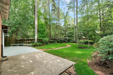Welcome to this beautiful Canebrake garden home featuring a - photo 36