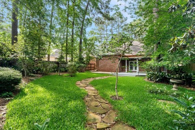 Welcome to this beautiful Canebrake garden home featuring a - photo 39